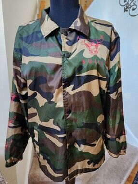 NBA Chicago Bulls Camo Boys Jacket 14-16